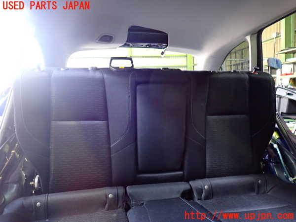 2UPJ-33407385]レヴォーグ(VM4)リアシート 中古_m0003.jpg