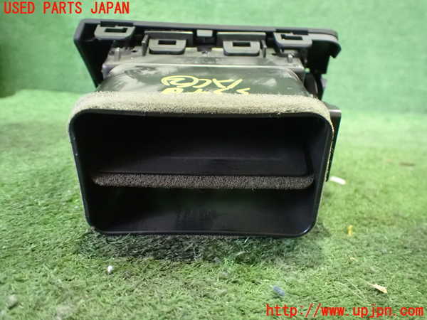 2UPJ-33407527]レヴォーグ(VM4)エアコン吹き出し口2 (右) 中古_m0002.jpg