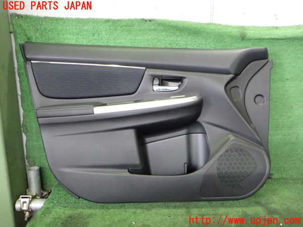 2UPJ-33401264]レヴォーグ(VM4)左前ドア内張り 中古_m0001.jpg