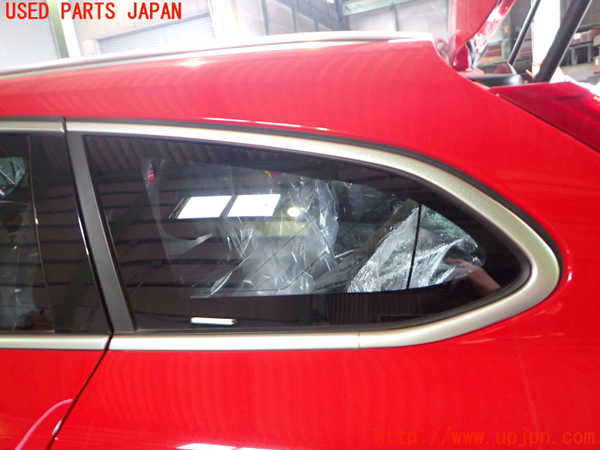 2UPJ-33411382]ボルボ・V60(FB4164T)左クォーターガラス (43R-001667) 中古_m0001.jpg