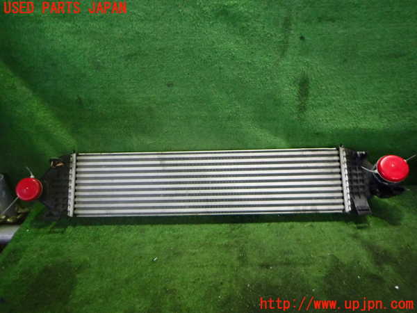 2UPJ-33412451]ボルボ・V60(FB4164T)インタークーラー1 中古_m0001.jpg