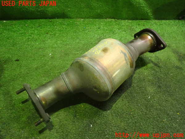 2UPJ-33412661]ボルボ・V60(FB4164T)触媒1 中古_m0001.jpg