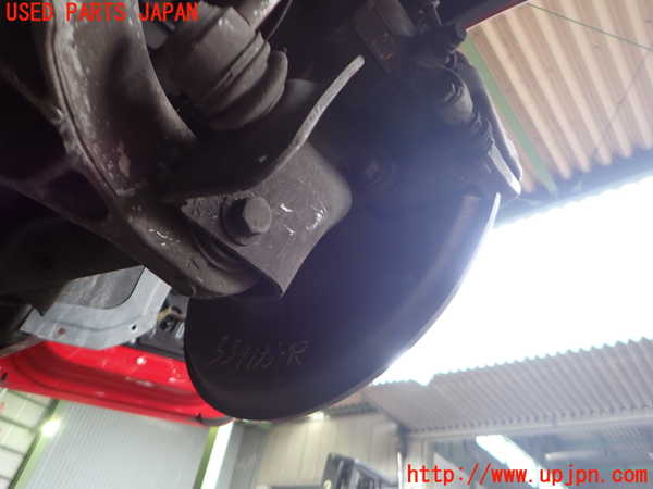 2UPJ-33414300]ボルボ・V60(FB4164T)右リアナックルハブ 中古_m0001.jpg