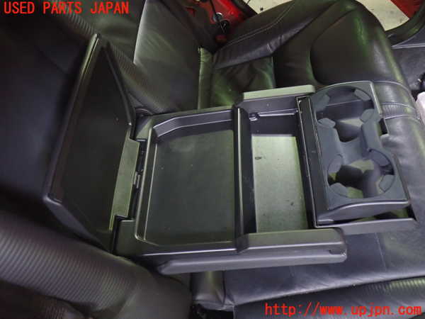 2UPJ-33417385]ボルボ・V60(FB4164T)リアシート 中古_m0004.jpg