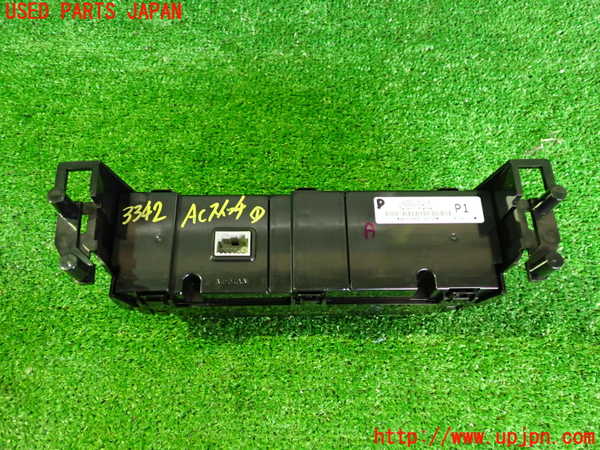 2UPJ-33426066]ノート オーラ(AURA)(FE13)エアコンスイッチ1 中古_m0002.jpg