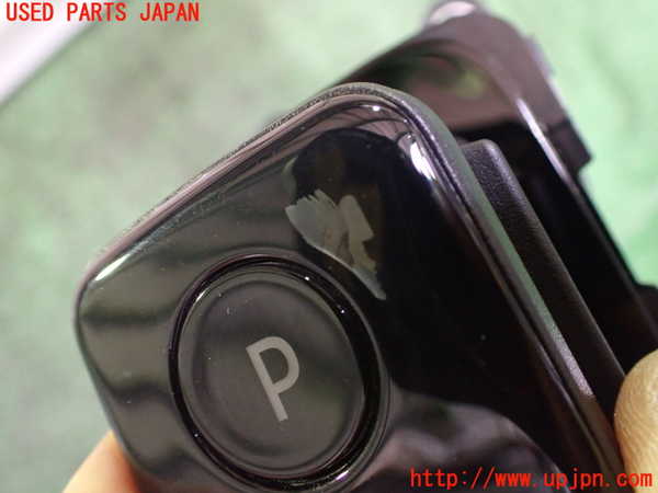 2UPJ-33427555]ノート オーラ(AURA)(FE13)ATシフトレバー 中古_m0002.jpg