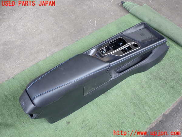 2UPJ-33427540]ノート オーラ(AURA)(FE13)センターコンソール 中古_m0001.jpg