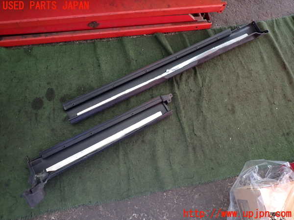 2UPJ-33441392]クラウン マジェスタ(JZS177)左サイドステップ 中古_m0005.jpg