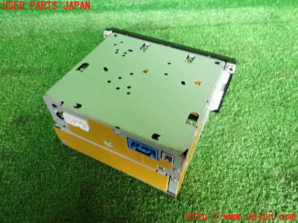 2UPJ-33446495]クラウン マジェスタ(JZS177)CD&カセットプレイヤー 中古_m0003.jpg