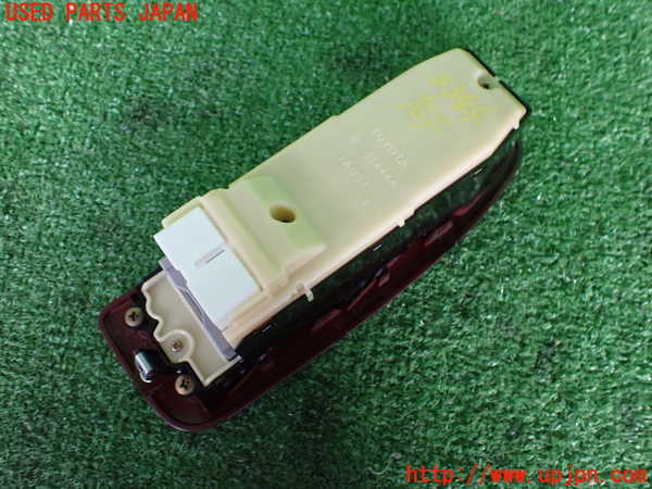 2UPJ-33446240]クラウン マジェスタ(JZS177)右前パワーウィンドウスイッチ 中古_m0002.jpg