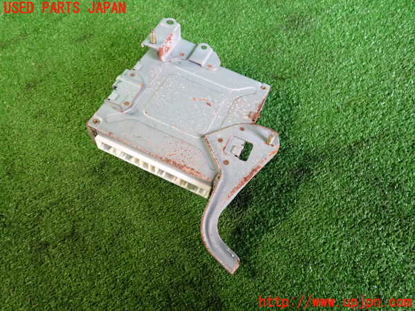 2UPJ-33446125]クラウン マジェスタ(JZS177)ABSコンピューター 中古_m0002.jpg