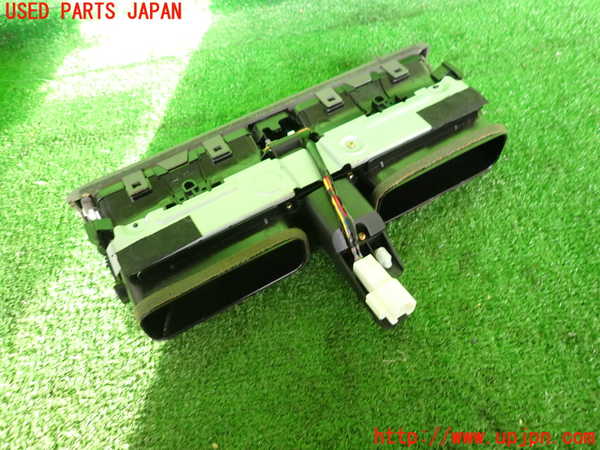 2UPJ-33447526]クラウン マジェスタ(JZS177)エアコン吹き出し口1 (ジャンク品)(真中) 中古_m0004.jpg