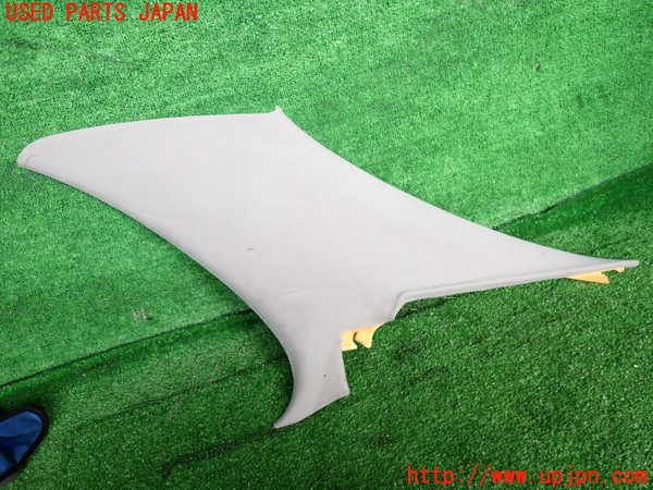 2UPJ-33447675]クラウン マジェスタ(JZS177)右リアピラートリム 中古_m0001.jpg