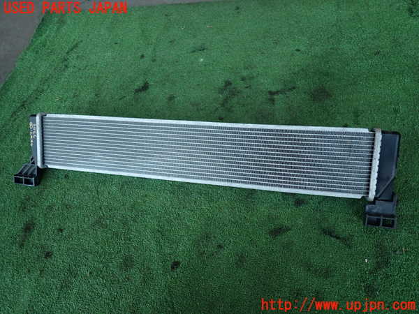 2UPJ-33452322]レクサス・IS300h(AVE30)ラジエーター2 中古_m0004.jpg