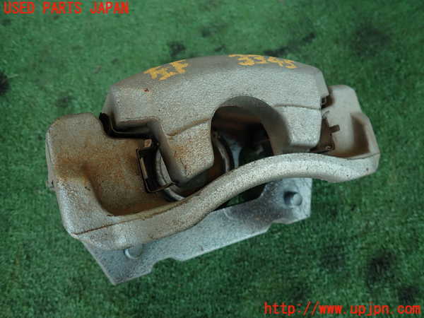 2UPJ-33454085]レクサス・IS300h(AVE30)左フロントキャリパー 中古_m0002.jpg