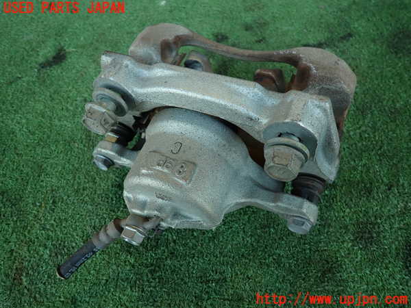 2UPJ-33454085]レクサス・IS300h(AVE30)左フロントキャリパー 中古_m0003.jpg