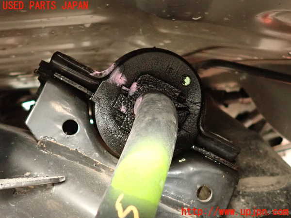 2UPJ-33455445]レクサス・IS300h(AVE30)リアスタビライザー 中古_m0003.jpg