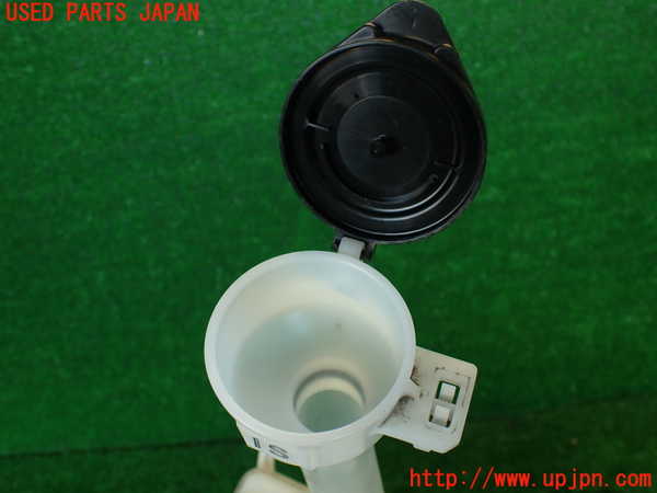 2UPJ-33456791]レクサス・IS300h(AVE30)ウォッシャータンク1 中古_m0004.jpg