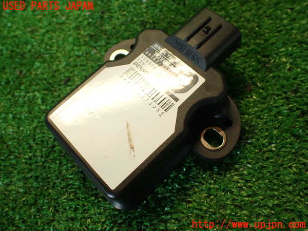 2UPJ-33456383]レクサス・IS300h(AVE30)センサー3 (YAW RATE) 中古_m0001.jpg