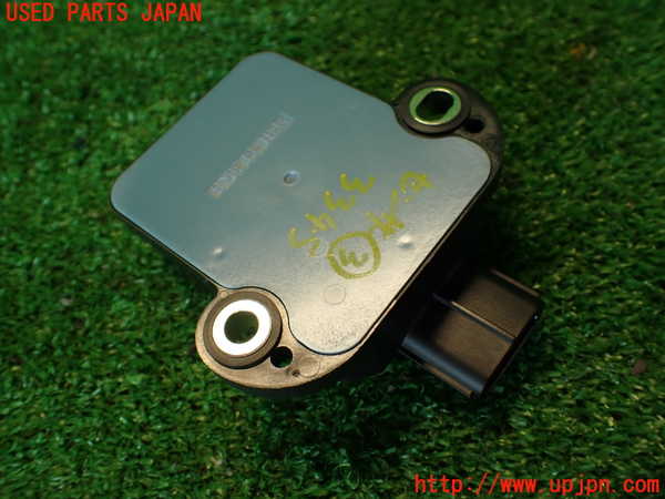 2UPJ-33456383]レクサス・IS300h(AVE30)センサー3 (YAW RATE) 中古_m0002.jpg