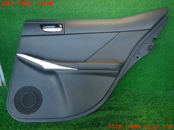 2UPJ-33451294]レクサス・IS300h(AVE30)右後ドア内張り 中古_m0001.jpg