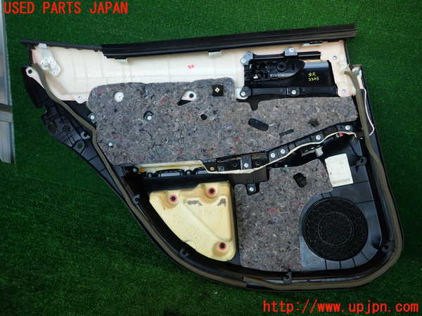 2UPJ-33451294]レクサス・IS300h(AVE30)右後ドア内張り 中古_m0005.jpg