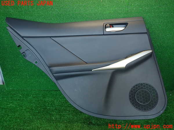 2UPJ-33451324]レクサス・IS300h(AVE30)左後ドア内張り 中古_m0001.jpg