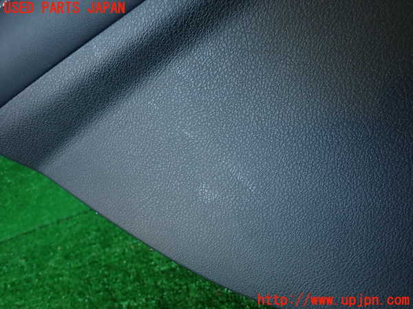 2UPJ-33451324]レクサス・IS300h(AVE30)左後ドア内張り 中古_m0002.jpg