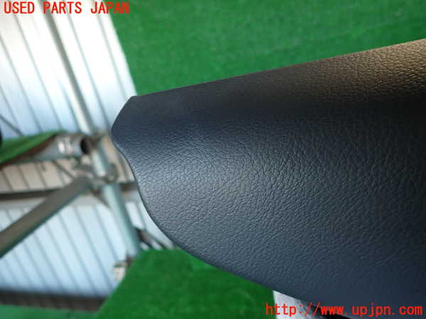 2UPJ-33451324]レクサス・IS300h(AVE30)左後ドア内張り 中古_m0004.jpg