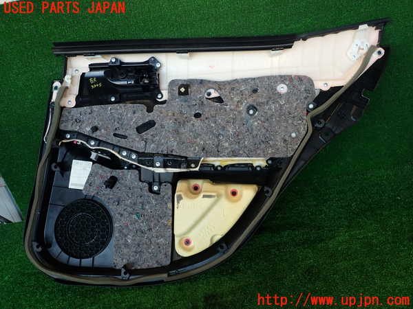 2UPJ-33451324]レクサス・IS300h(AVE30)左後ドア内張り 中古_m0005.jpg