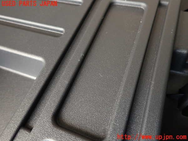 2UPJ-33457772]レクサス・IS300h(AVE30)ラゲッジトレイ2 中古_m0002.jpg