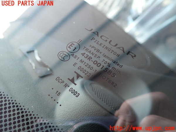 2UPJ-33461195]ジャガー・XF(JB2GA)フロントガラス 中古 PILKINGTON M1250-1 43R-001585_m0003.jpg