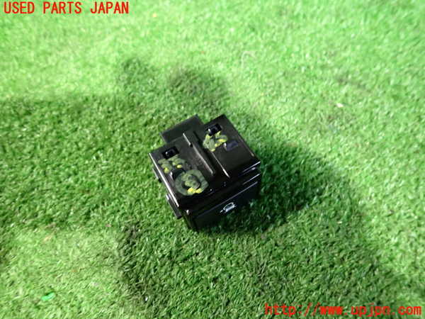 2UPJ-33466308]ジャガー・XF(JB2GA)スイッチ3(メーター) 中古_m0002.jpg