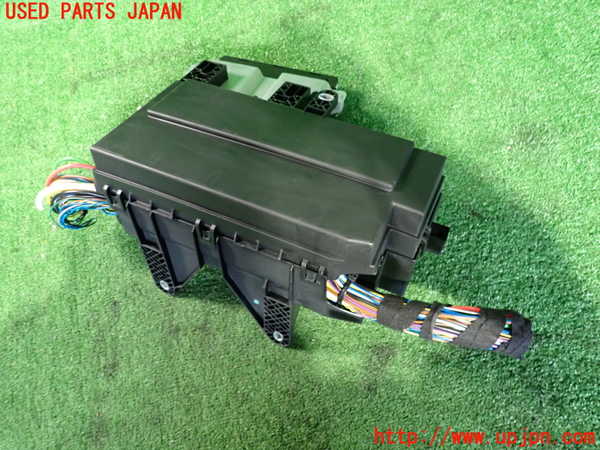 2UPJ-33466741]ジャガー・XF(JB2GA)ヒューズボックス1 中古_m0002.jpg