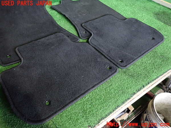 2UPJ-33467800]ジャガー・XF(JB2GA)フロアマット 中古_m0003.jpg