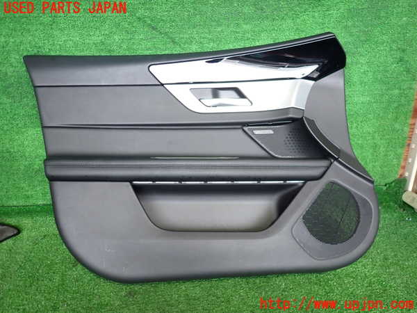 2UPJ-33461264]ジャガー・XF(JB2GA)左前ドア内張り 中古_m0001.jpg