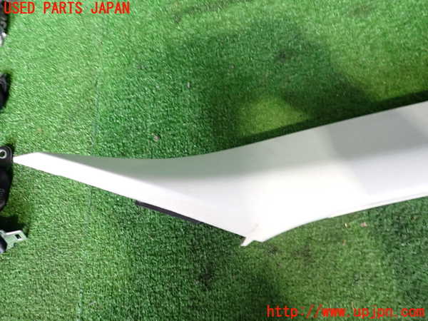 2UPJ-33467660]ジャガー・XF(JB2GA)左フロントピラートリム 中古_m0003.jpg