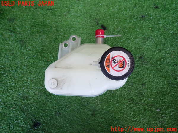 2UPJ-33472410]アクア(AQUA)(NHP10)ラジエータータンク 中古_m0001.jpg