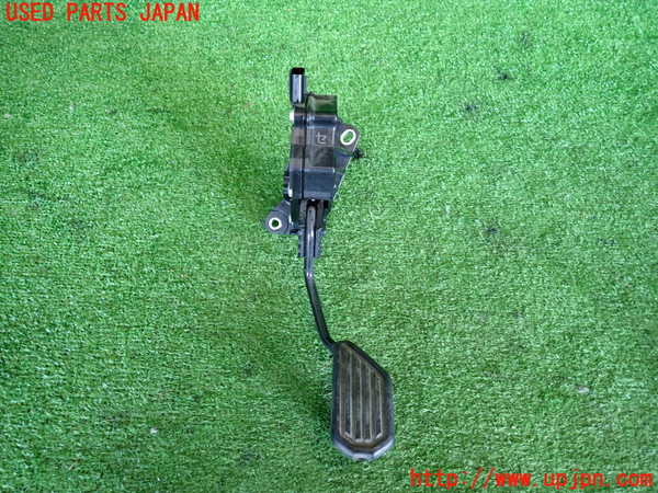 2UPJ-33476381]アクア(AQUA)(NHP10)センサー1(アクセルペダル) 中古_m0001.jpg