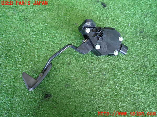 2UPJ-33476381]アクア(AQUA)(NHP10)センサー1(アクセルペダル) 中古_m0003.jpg