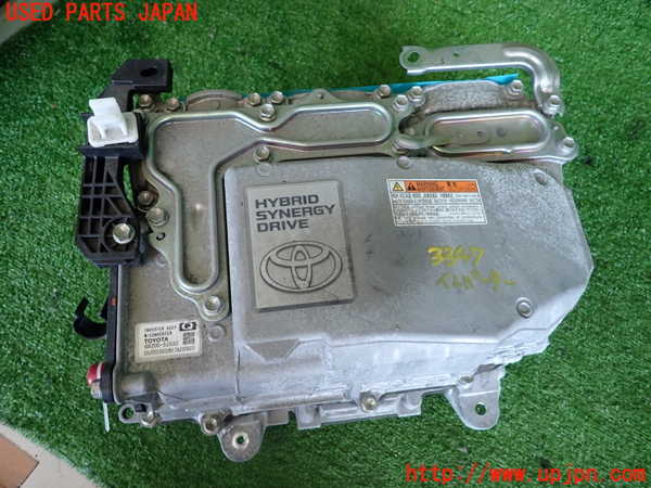 2UPJ-33476916]アクア(AQUA)(NHP10)インバーターコンバーター 中古_m0002.jpg