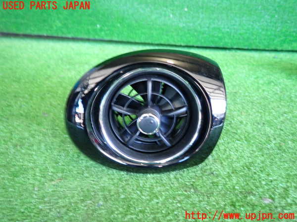 2UPJ-33477526]アクア(AQUA)(NHP10)エアコン吹き出し口1 中古_m0001.jpg