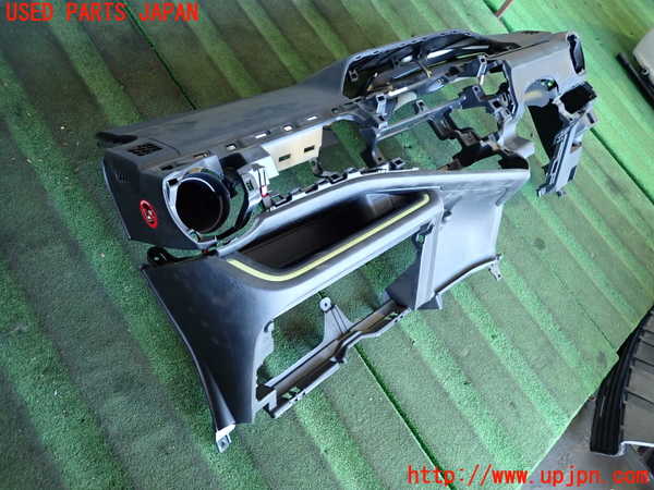 2UPJ-33487505]アクア(AQUA)(NHP10)ダッシュボード 中古_m0002.jpg