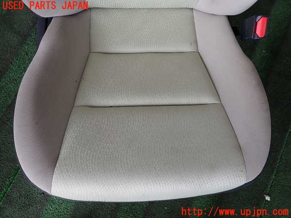2UPJ-33487035]アクア(AQUA)(NHP10)運転席シート 中古_m0002.jpg