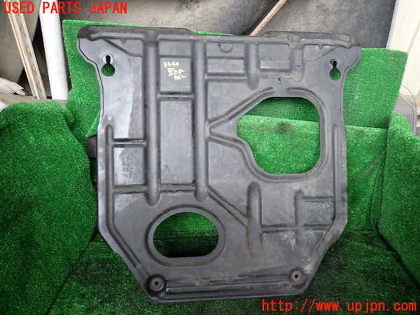 1UPJ-33492170]ジープ・グランドチェロキー(WH47)エンジンアンダーカバー 中古_m0001.jpg