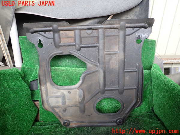 1UPJ-33492170]ジープ・グランドチェロキー(WH47)エンジンアンダーカバー 中古_m0002.jpg