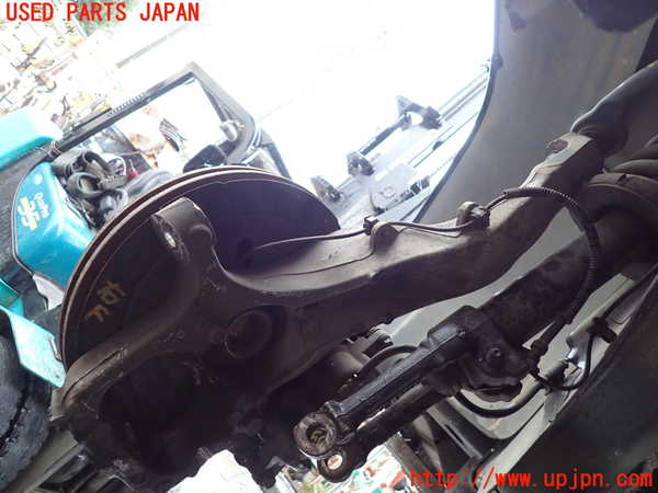 1UPJ-33494290]ジープ・グランドチェロキー(WH47)右フロントナックルハブ 中古_m0002.jpg