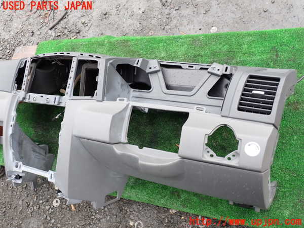 1UPJ-33497505]ジープ・グランドチェロキー(WH47)ダッシュボード 中古_m0002.jpg