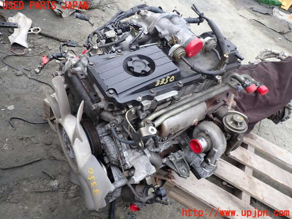 1UPJ-33502010]テラノ(TR50)エンジン ZD30DDTi 4WD 中古_m0001.jpg