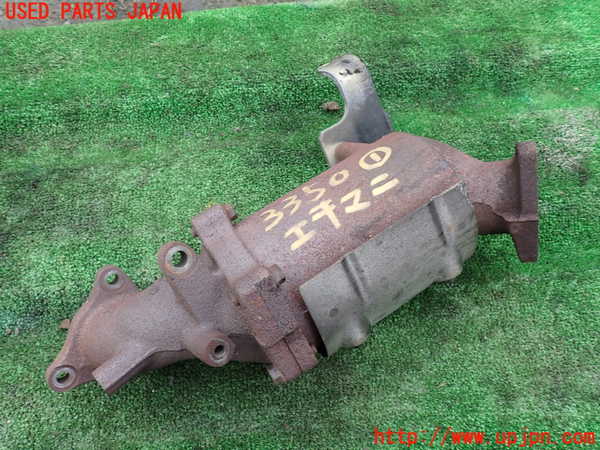 5UPJ-33502041]テラノ(TR50)エキマニ1 触媒 マニバーター 中古_m0001.jpg